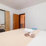 公寓 Stupar 茨里克韦尼察