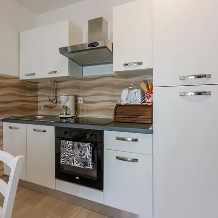 Stupar Apartment *