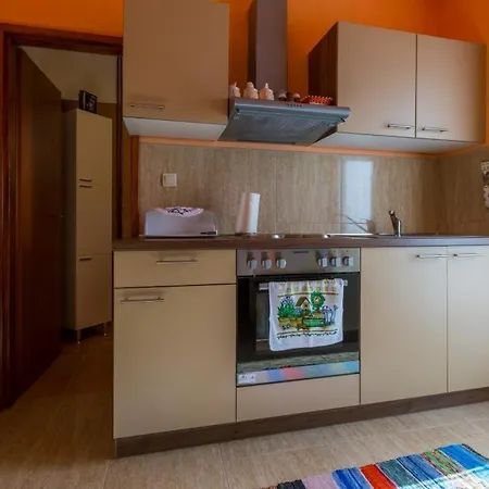 Apartment Stupar *