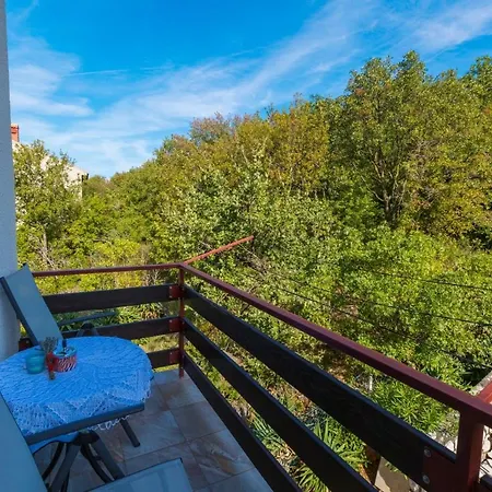 Stupar 公寓 茨里克韦尼察