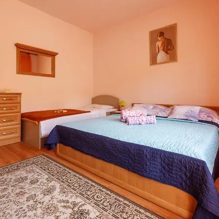 Apartment Stupar *